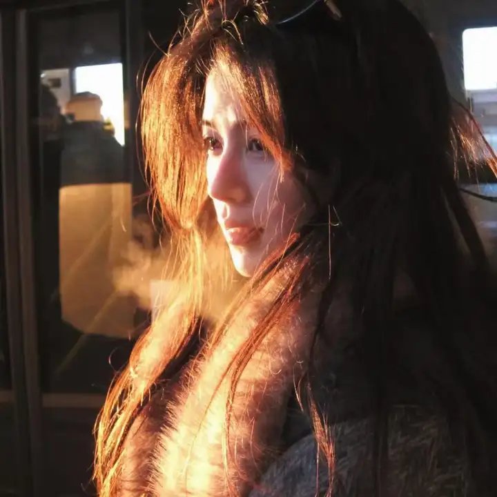 两个遥远的陌生人